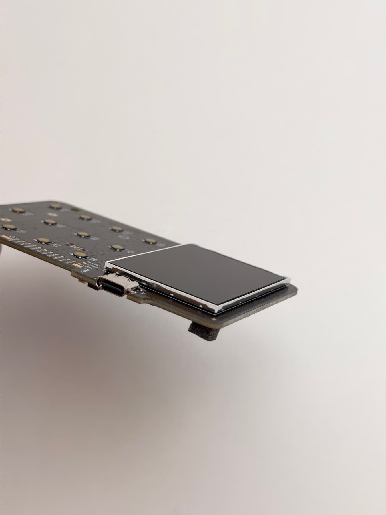 How the screen is glued to the main board